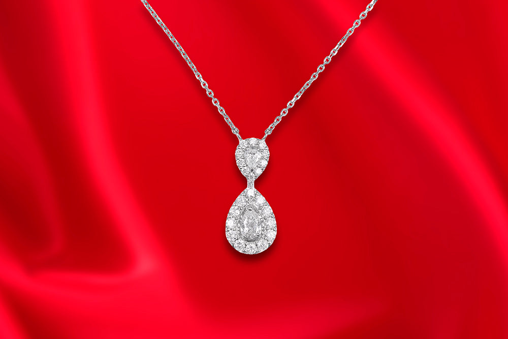 Pair Shape Lien Necklace